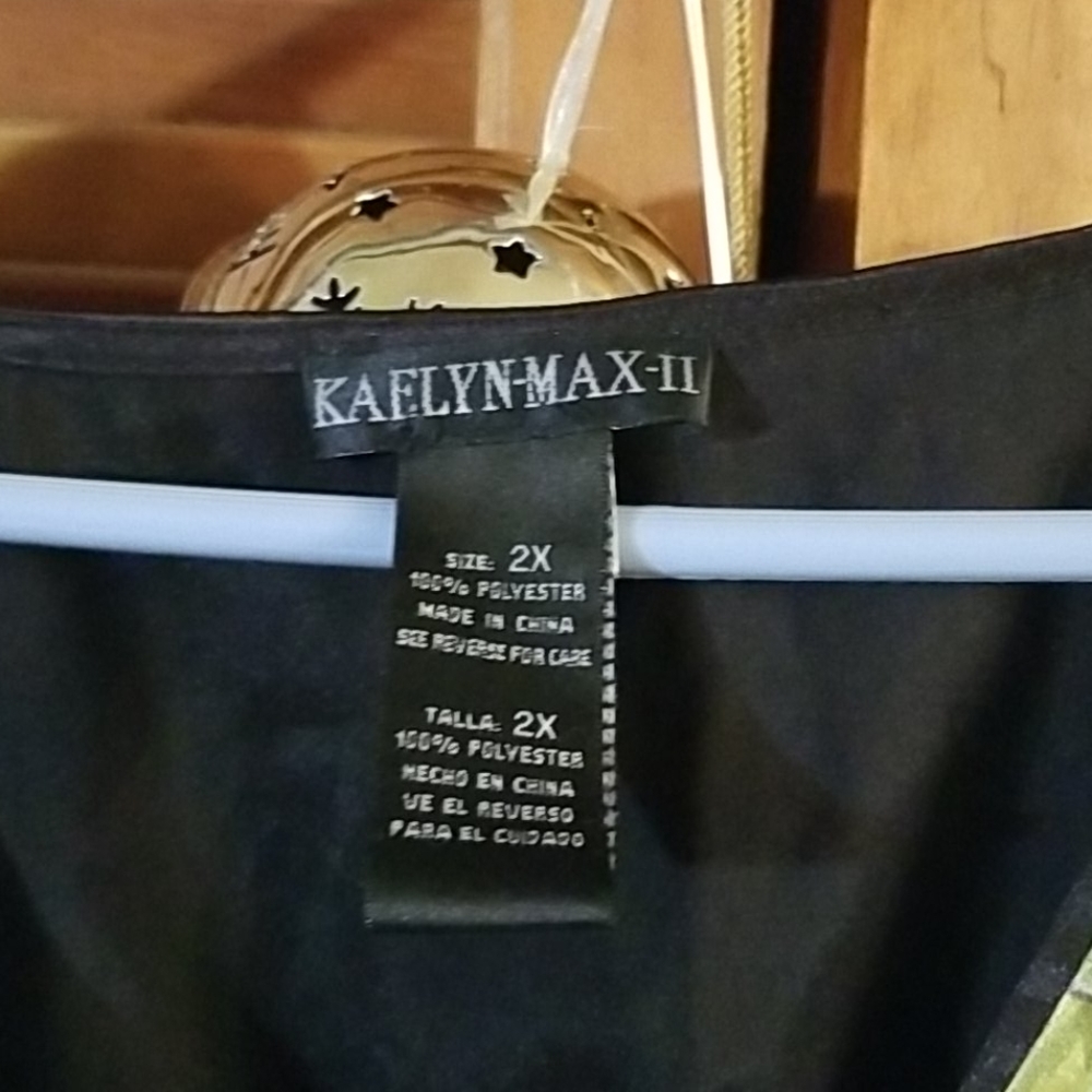 Kelyn Max II Shirt - Picture 2 of 3